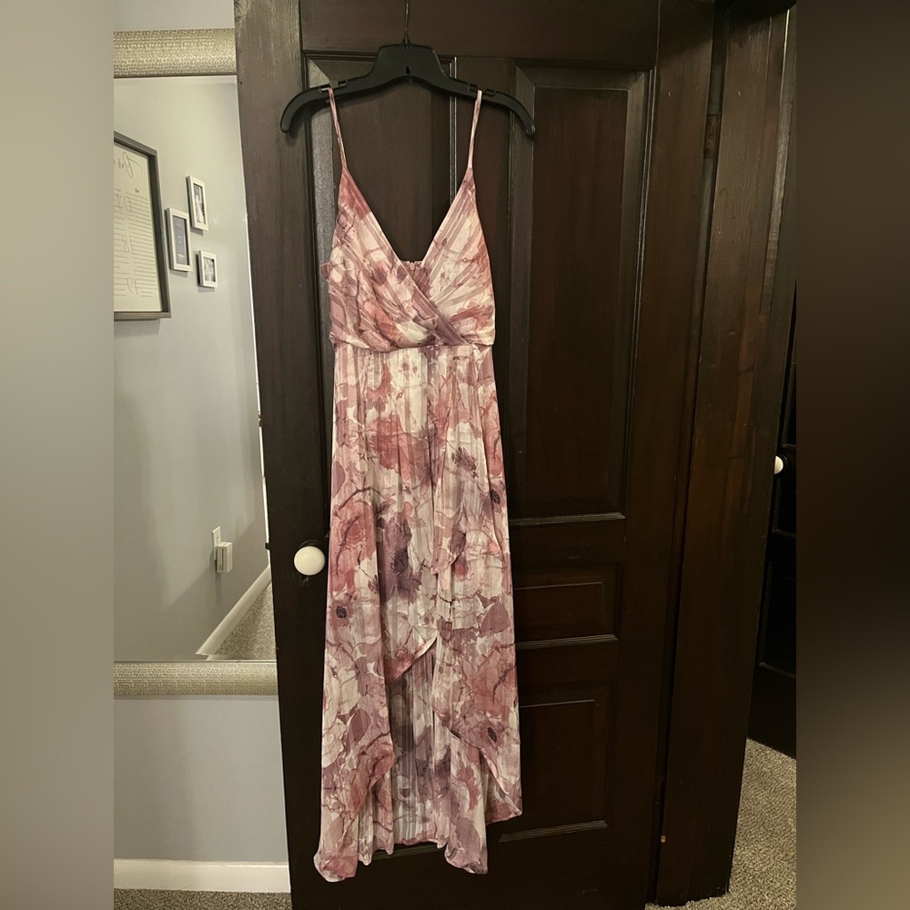 NWT Lulu’s wedding guest dress size small